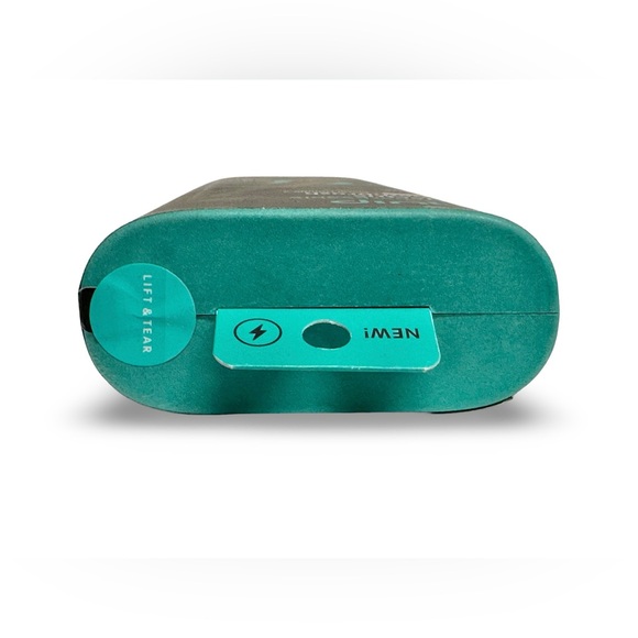 NIB Quip Rechargable Smart Sonic Toothbrush for Adult in Sky Blue - Picture 3 of 4